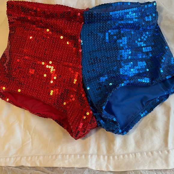 Harley Quinn Suicide Squad sequin shorts - Picture 3 of 8